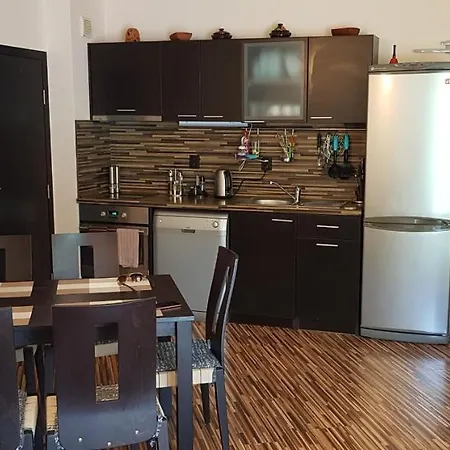 With Terrace Апартамент *