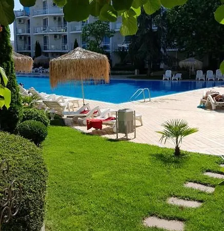 Apartment With Terrace Burgas