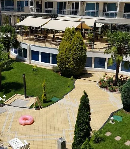 With Terrace Apartamento *